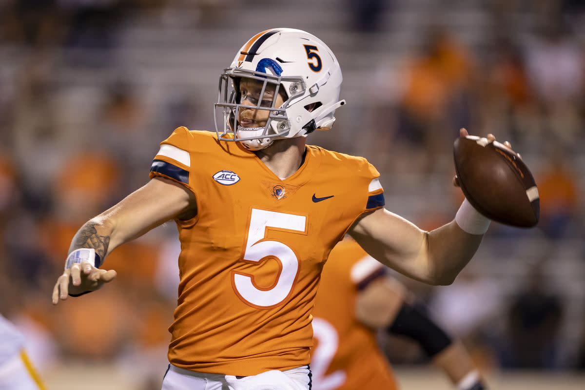 Virginia Cavaliers quarterback Brennan Armstrong vs. William & Mary
